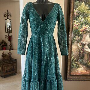 MAC DUGGAL EMBROIDERED FLORAL SEQUIN LACE FOREST GREEN MIDI DRESS  sz 2